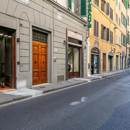 5 Minuti - Duomo Tripla Suite Luxury-3